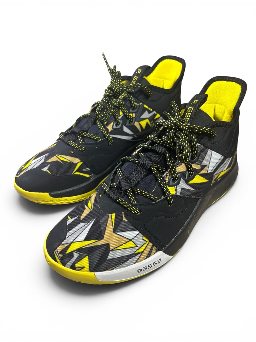 Nike PG 3 Mamba Mentality Size 9